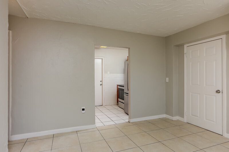 2,285/Mo, 2344 NW 15th Street Fort Lauderdale, FL 33311 Living Room View