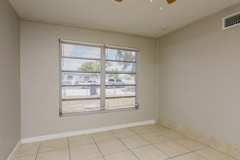 2,285/Mo, 2344 NW 15th Street Fort Lauderdale, FL 33311 Dining Room View
