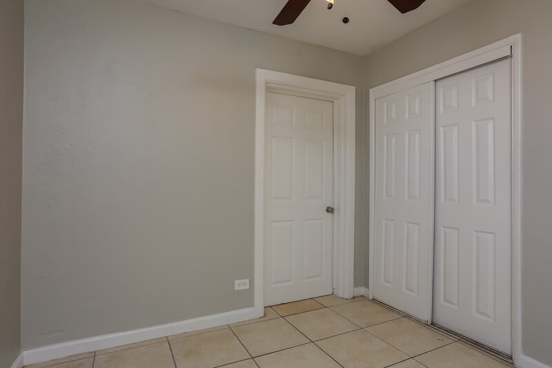 2,285/Mo, 2344 NW 15th Street Fort Lauderdale, FL 33311 Bedroom View 3