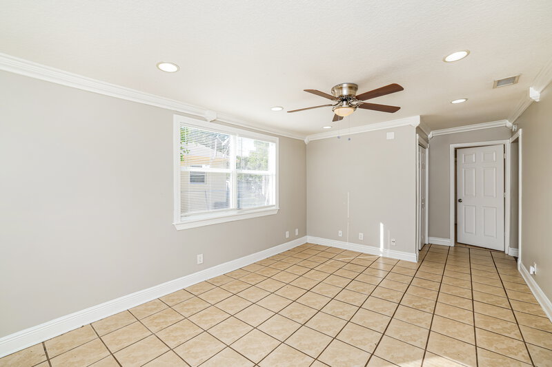 2,340/Mo, 395 Plum Tree Drive Lantana, FL 33462 Living Room View