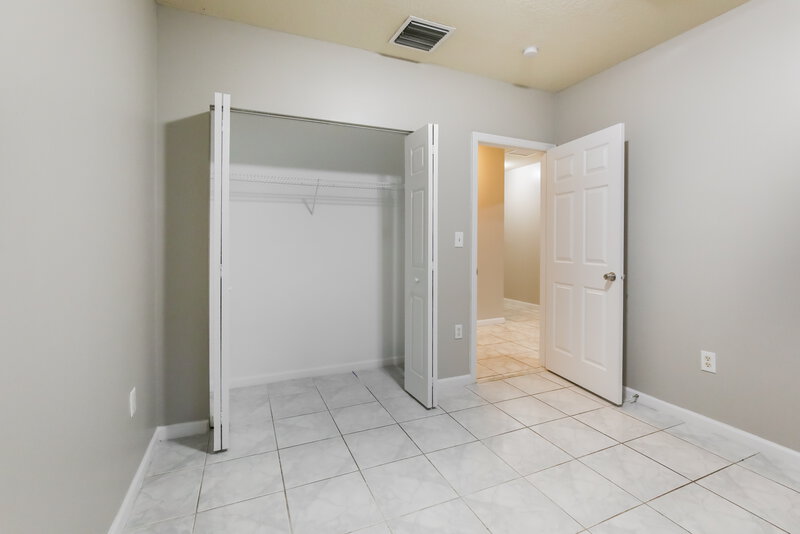 2,745/Mo, 2281 NW 87 ST Miami, FL 33147 Bedroom View 3