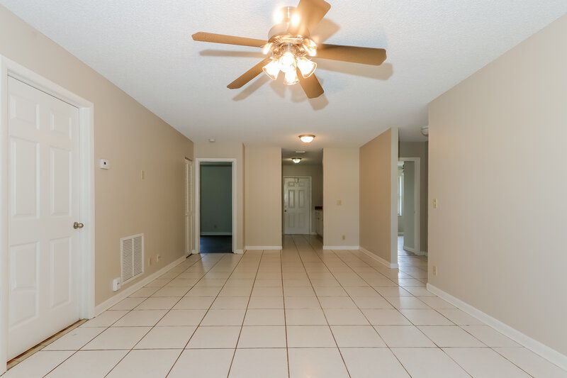 2,815/Mo, 17314 Sapp Place Jupiter, FL 33458 Living Room View