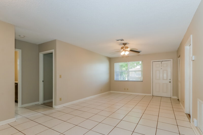 2,815/Mo, 17314 Sapp Place Jupiter, FL 33458 Living Room View 3