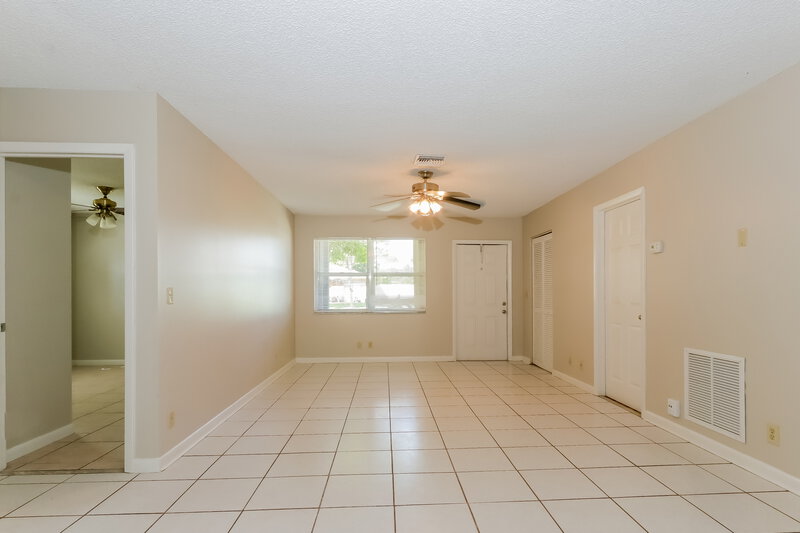 2,815/Mo, 17314 Sapp Place Jupiter, FL 33458 Living Room View 4