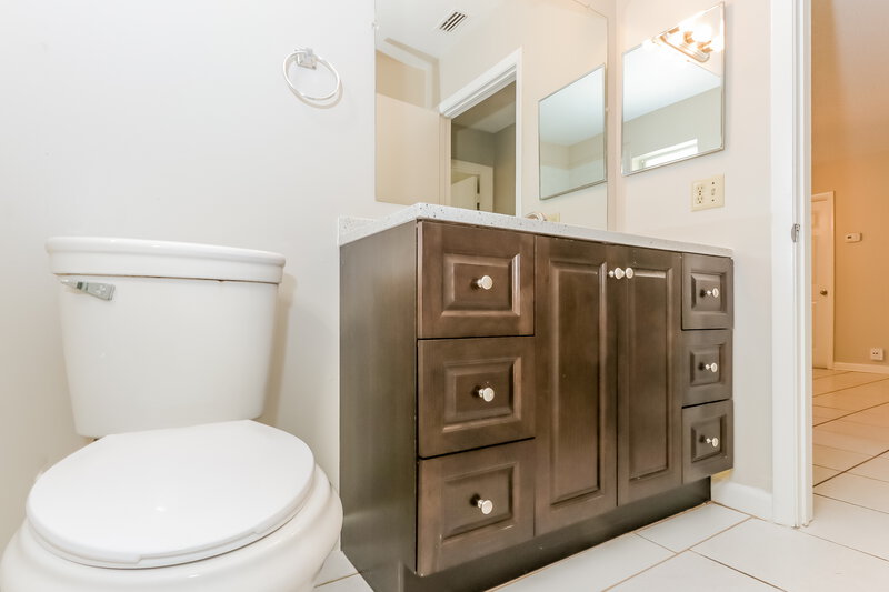 2,815/Mo, 17314 Sapp Place Jupiter, FL 33458 Bathroom View