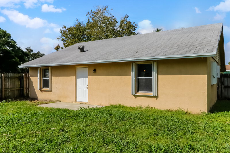 2,815/Mo, 17314 Sapp Place Jupiter, FL 33458 Rear View 2