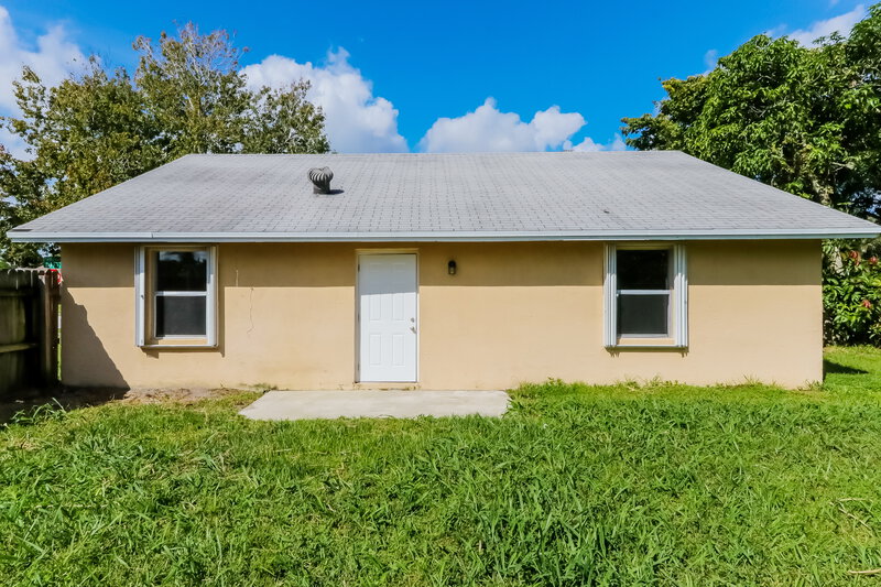 2,815/Mo, 17314 Sapp Place Jupiter, FL 33458 Rear View 3