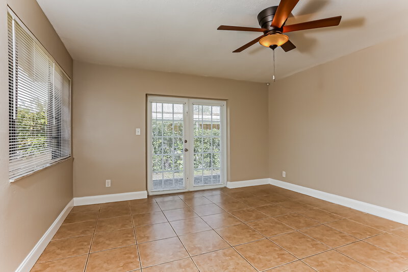 2,165/Mo, 1270 NW 29th Terrace Fort Lauderdale, FL 33311 Living Room View