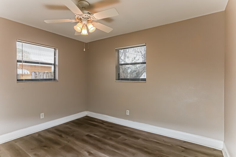 2,165/Mo, 1270 NW 29th Terrace Fort Lauderdale, FL 33311 Main Bedroom View