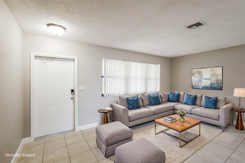3,145/Mo, 141 NW 76th Terrace Pembroke Pines, FL 33024 Misc View