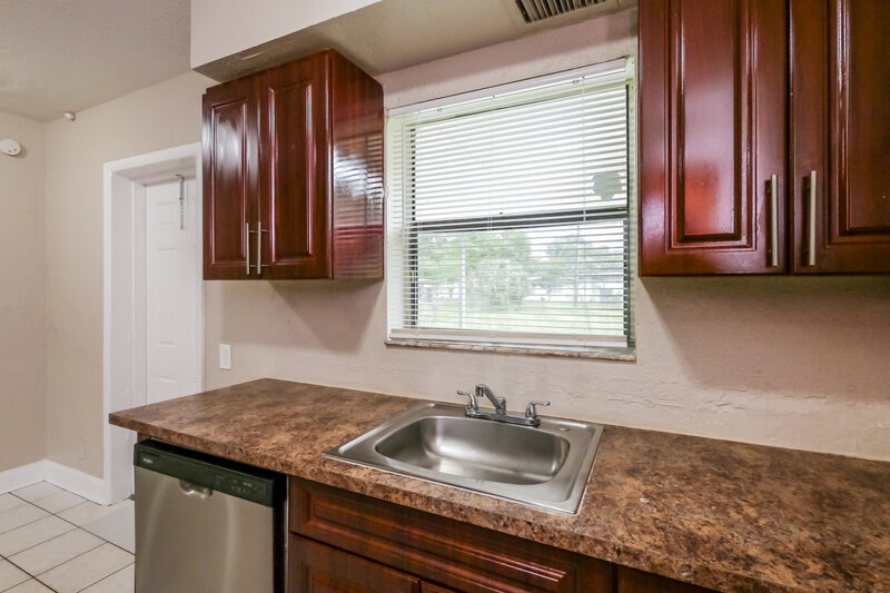 2,060/Mo, 1120 NW 17th Ave Fort Lauderdale, FL 33311 Misc View 5