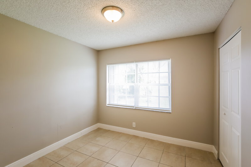 2,825/Mo, 2730 NW 23rd Street Fort Lauderdale, FL 33311 Bedroom View