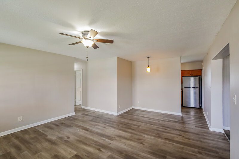 3,000/Mo, 3270 NW 177th Terrace Miami Gardens, FL 33056 Living Room View 3