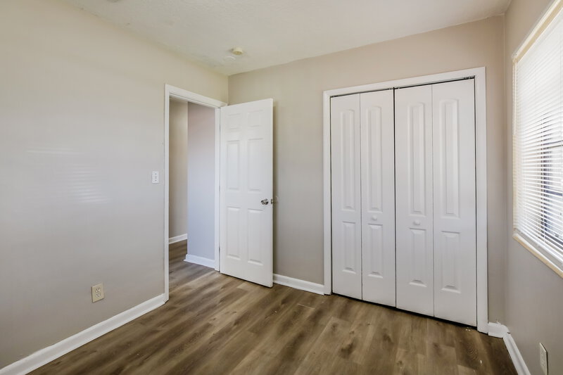 3,000/Mo, 3270 NW 177th Terrace Miami Gardens, FL 33056 Bedroom View 2