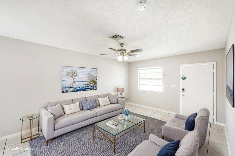 2,145/Mo, 809 NW 2nd Avenue Hallandale Beach, FL 33009 Misc View 3