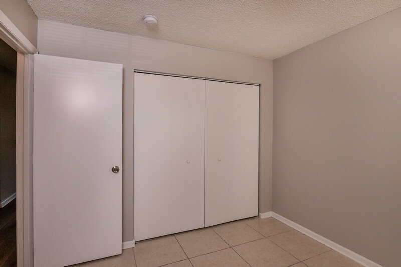 2,310/Mo, 4082 Eastridge Drive Deerfield Beach, FL 33064 Bedroom View