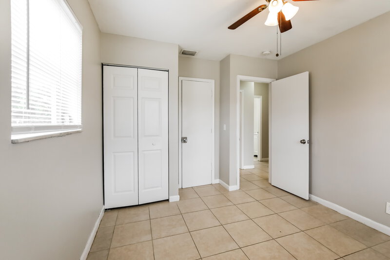 2,040/Mo, 3260 NW 16th Street Lauderhill, FL 33311 Main Bedroom View