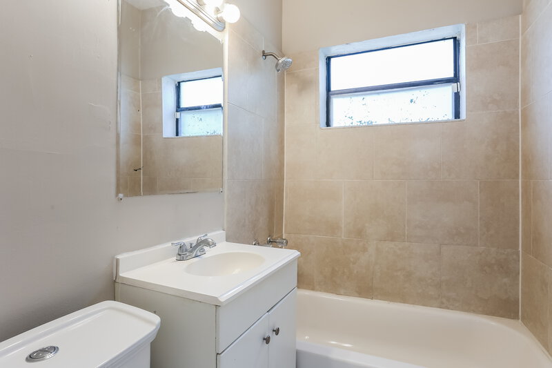 2,685/Mo, 550 NW 29th Terrace Fort Lauderdale, FL 33311 Misc View 12