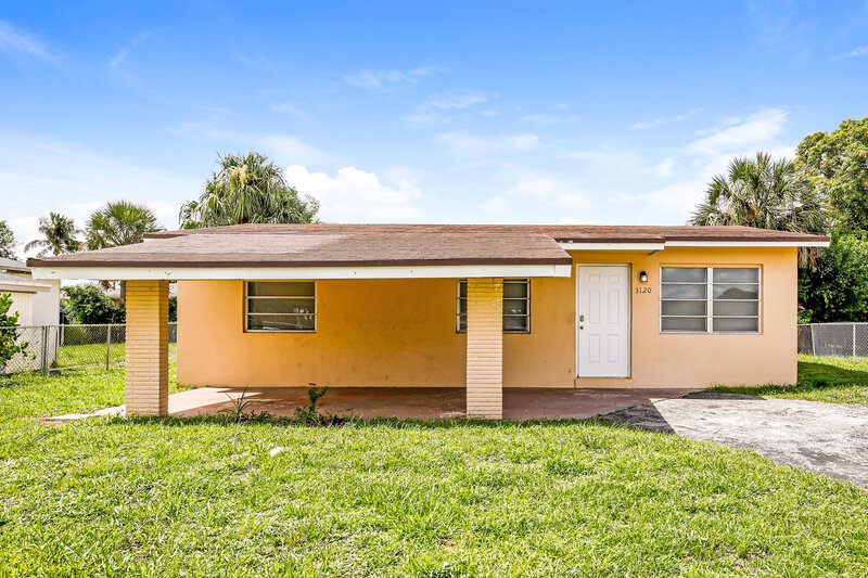 2,185/Mo, 3120 NW 5th Court Lauderhill, FL 33311 External View