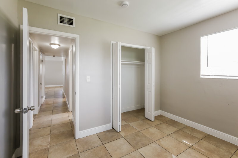 2,390/Mo, 1841 NW 152nd Street Miami Gardens, FL 33054 Bedroom View
