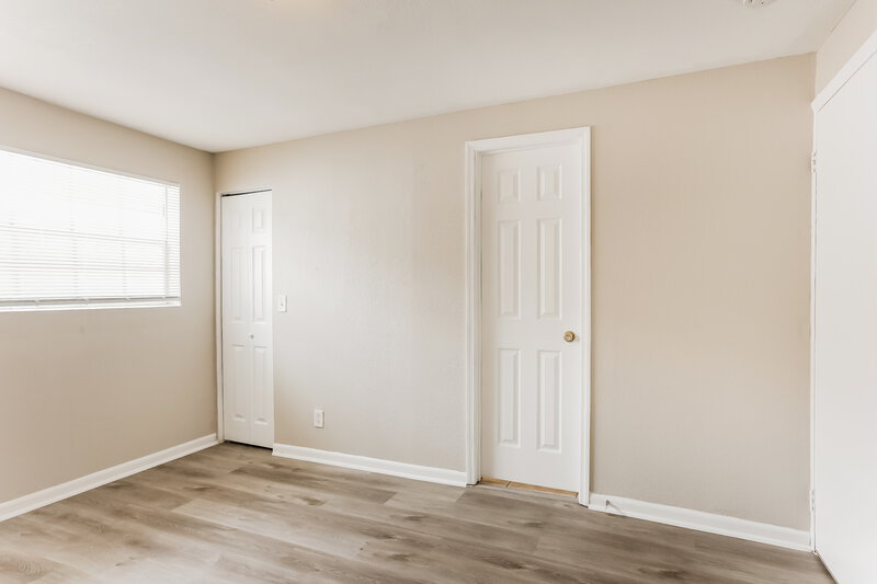 2,435/Mo, 1564 Nw 3 Way Pompano Beach, FL 33060 Main Bedroom View 2