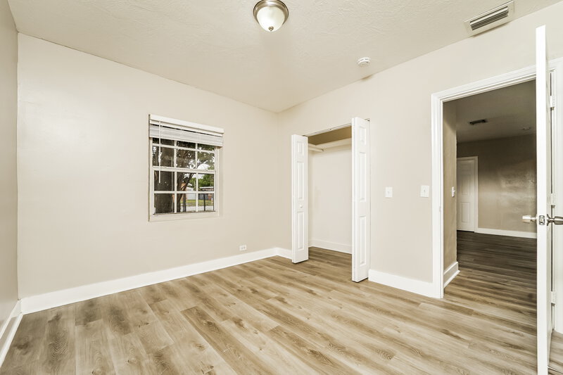 4,600/Mo, 16461 Nw 19 Av Miami Gardens, FL 33054 Bedroom View 3