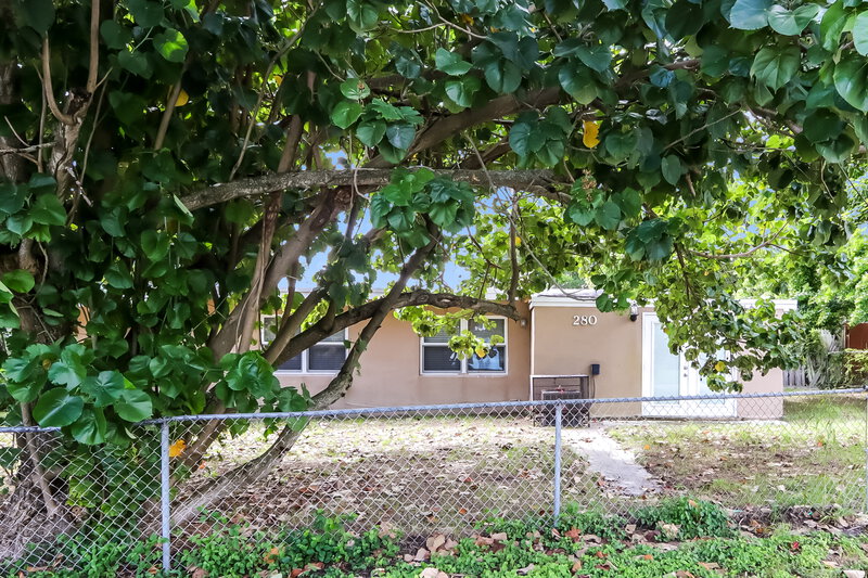 2,055/Mo, 280 N Atlantic Drive Boynton Beach, FL 33435 External View