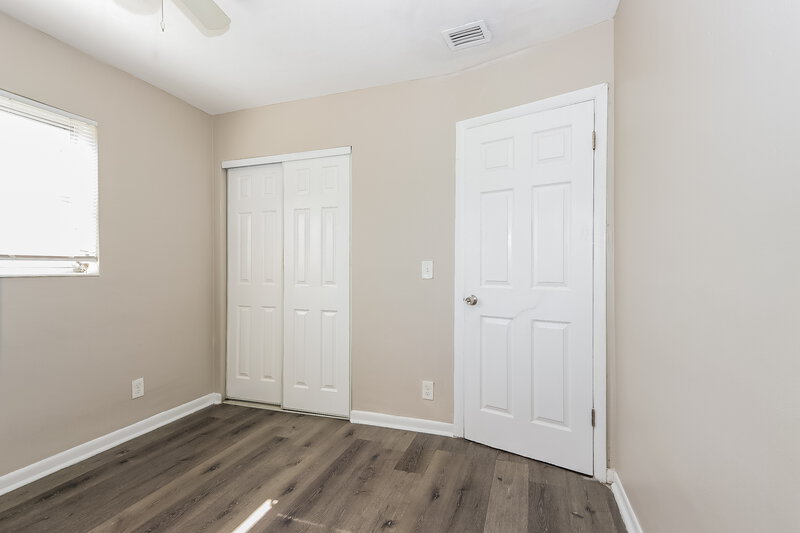 2,560/Mo, 207 SW 9th St Delray Beach, FL 33444 Main Bedroom View