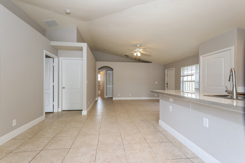 2,450/Mo, 2623 Alexander Avenue West Palm Beach, FL 33417 Living Room View