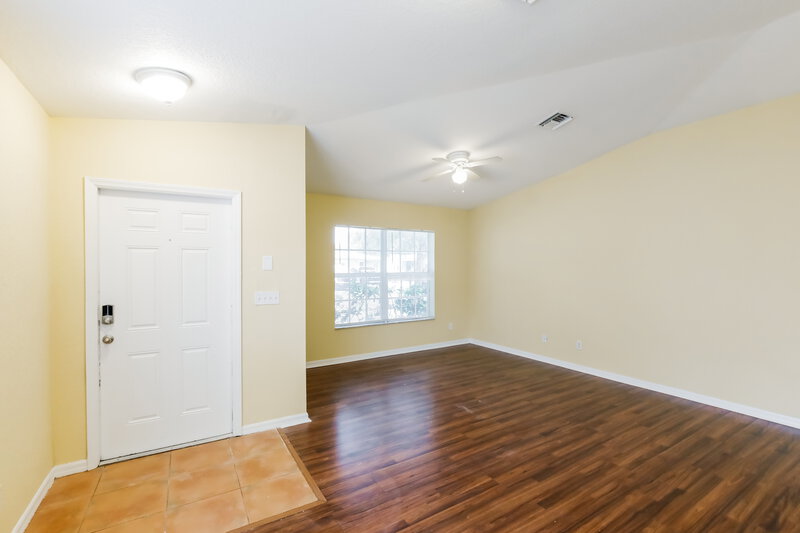 2,805/Mo, 2320 Douglas Street Hollywood, FL 33020 Living Room View 2