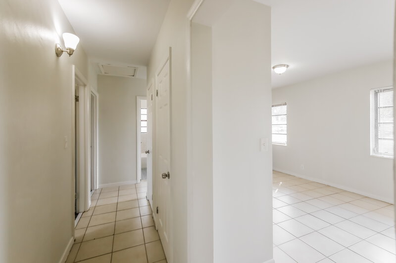 2,665/Mo, 820 Carolina Ave Fort Lauderdale, FL 33312 Misc View 12