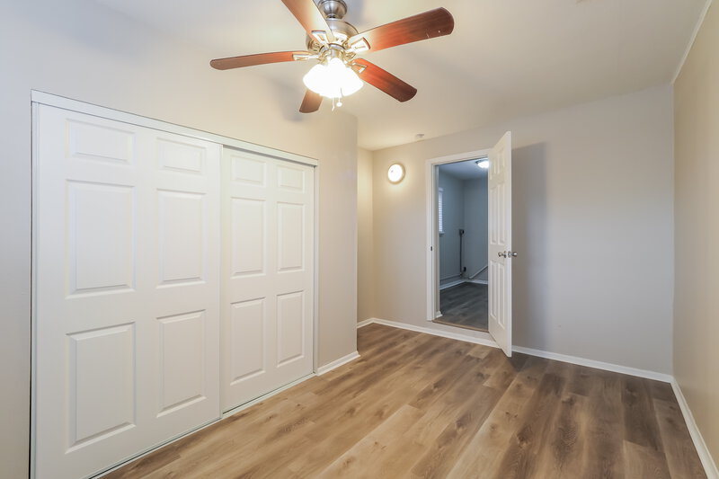 2,430/Mo, 3705 William Street West Palm Beach, FL 33403 Main Bedroom View