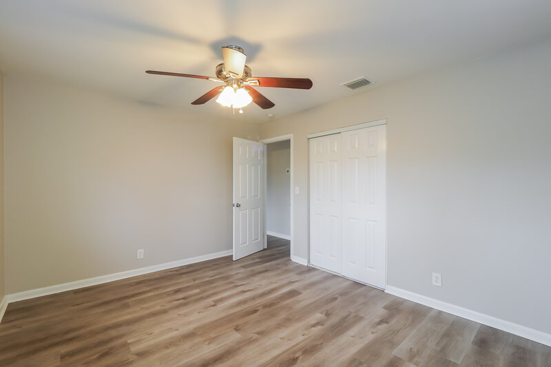 2,430/Mo, 3705 William Street West Palm Beach, FL 33403 Main Bedroom View 2