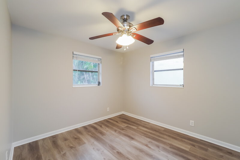 2,430/Mo, 3705 William Street West Palm Beach, FL 33403 Bedroom View 2