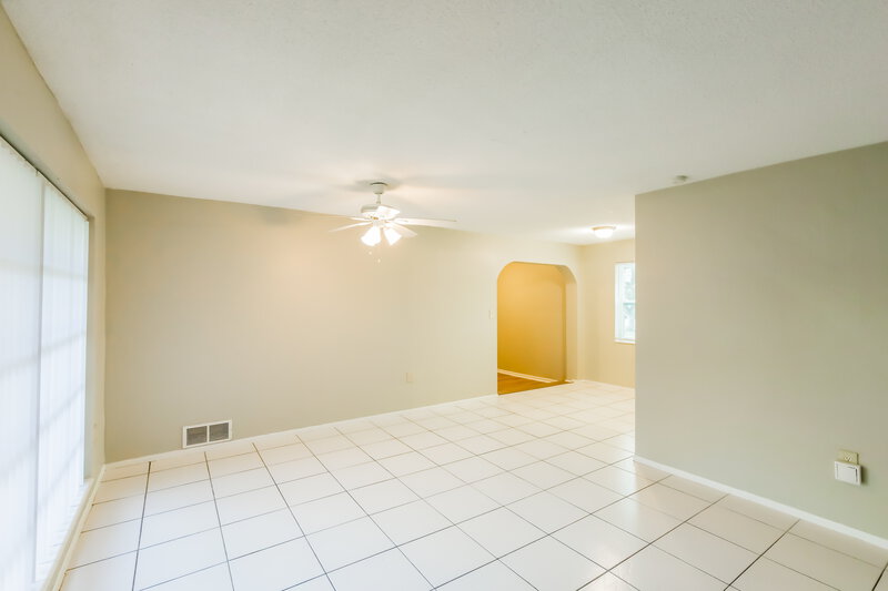 2,075/Mo, 6885 NW 27th Court Sunrise, FL 33313 Misc View 2