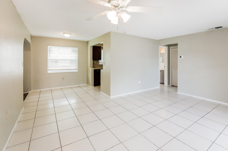 2,275/Mo, 6885 NW 27th Court Sunrise, FL 33313 Misc View 4