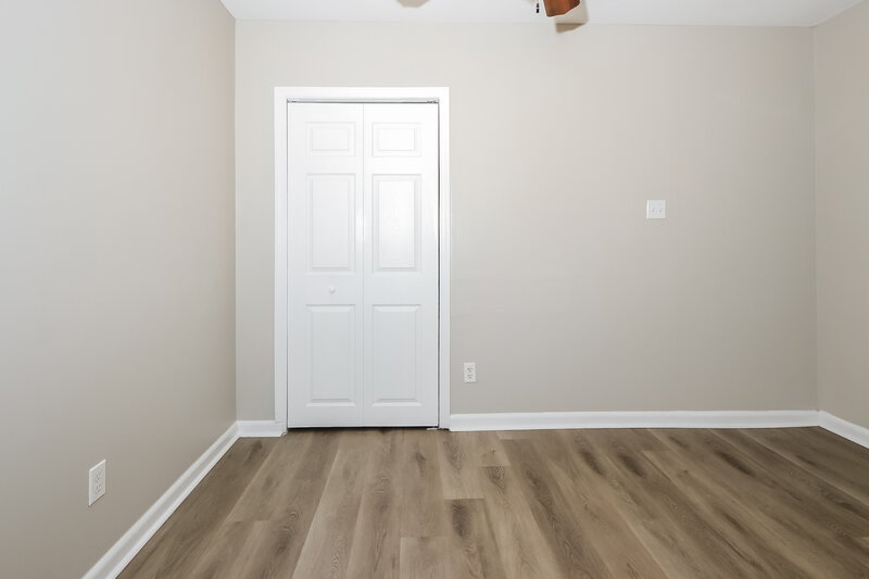 2,015/Mo, 1941 SE Oxmoor Terrace Port Saint Lucie, FL 34952 Main Bedroom View 2