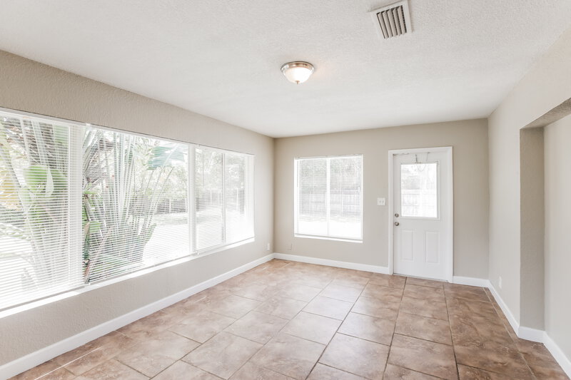 3,145/Mo, 1515 NW 7th Terrace Fort Lauderdale, FL 33311 Family Room View