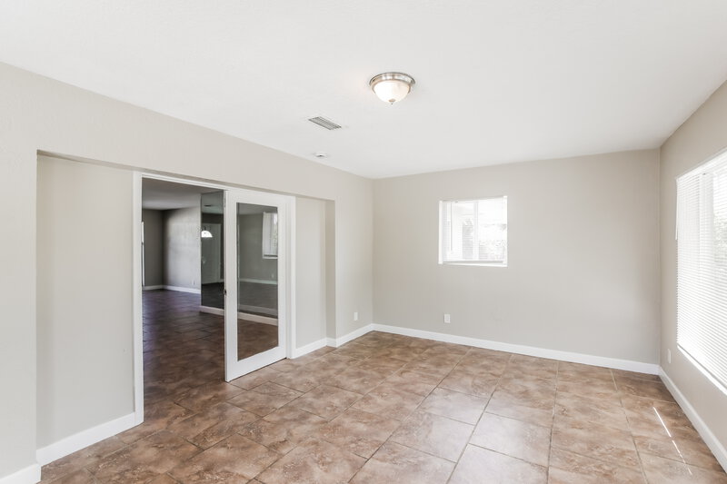 3,145/Mo, 1515 NW 7th Terrace Fort Lauderdale, FL 33311 Family Room View 2