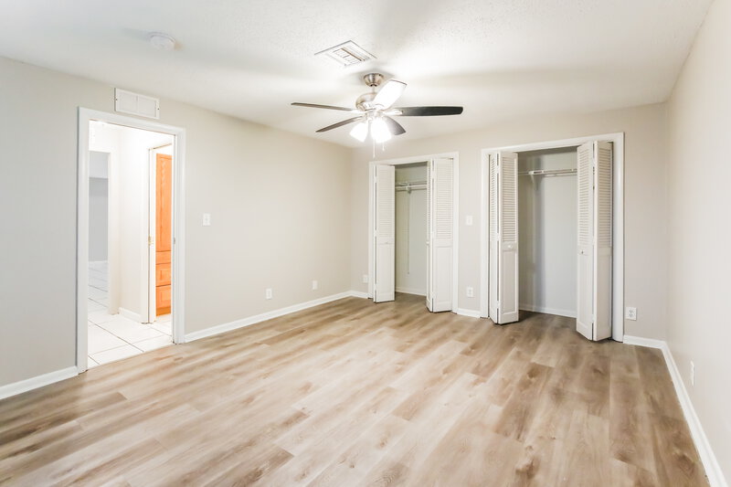 2,655/Mo, 5201 N Andrews Avenue Oakland Park, FL 33309 Main Bedroom View 3