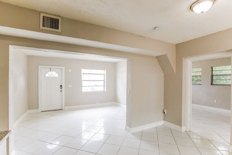 2,675/Mo, 10255 SW 172 Street Miami, FL 33157 Misc View 2