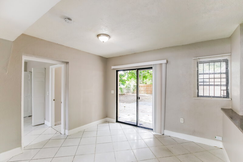 2,675/Mo, 10255 SW 172 Street Miami, FL 33157 Misc View 3