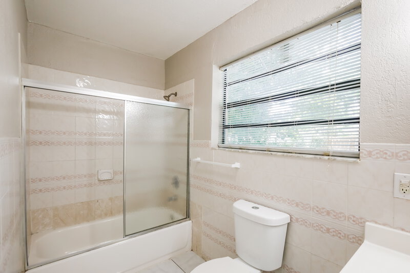 2,675/Mo, 10255 SW 172 Street Miami, FL 33157 Misc View 6