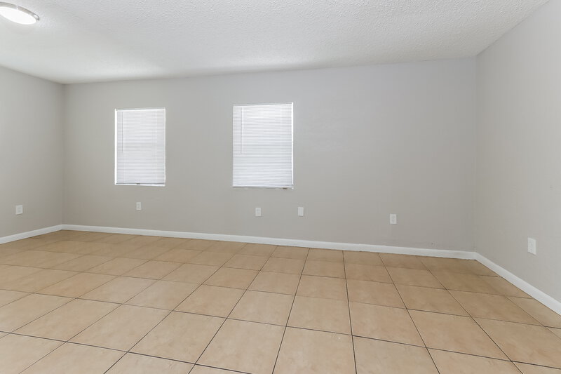 2,585/Mo, 1180 S Ridge Road Lantana, FL 33462 Living Room View