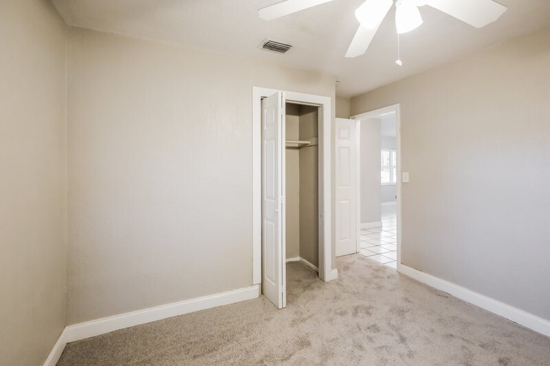 2,105/Mo, 1311 NE 33rd Street Pompano Beach, FL 33064 Bedroom View 4