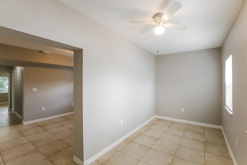 2,280/Mo, 2330 Nw 153 St Miami Gardens, FL 33054 Dining Room View