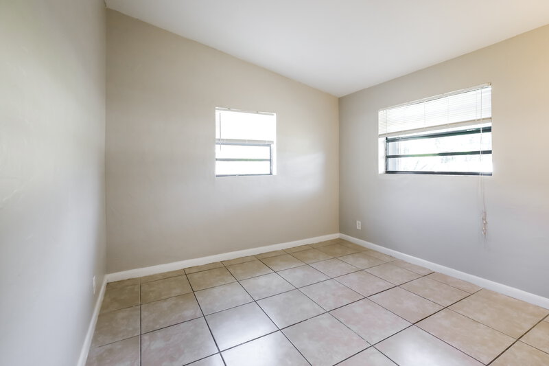 3,390/Mo, 1609 NW 16th Street Fort Lauderdale, FL 33311 Misc View 13