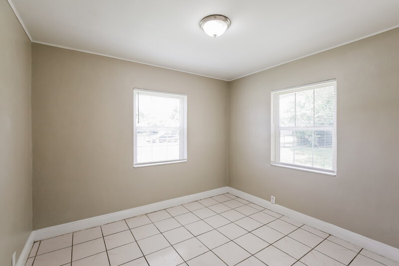 2,705/Mo, 1100 NW 143rd Street Miami, FL 33168 Misc View 11