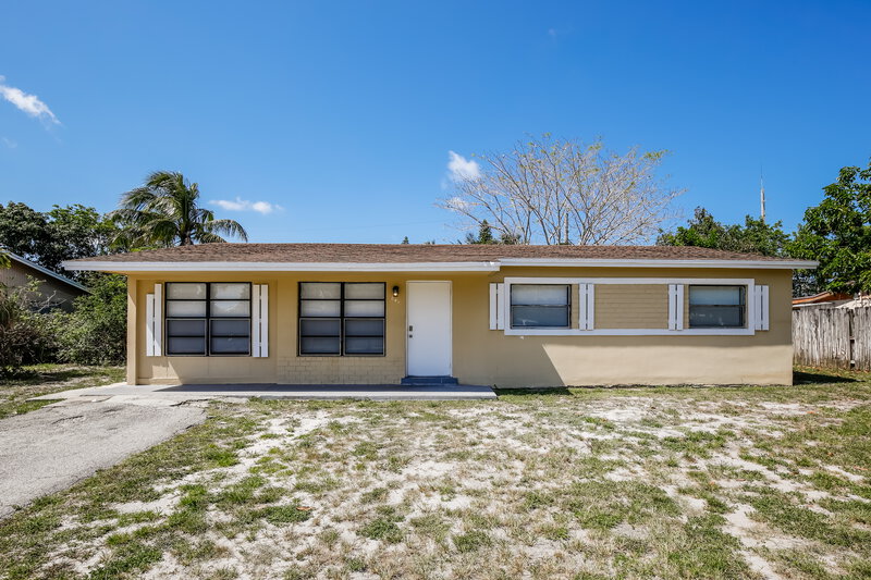 3,110/Mo, 841 NE 51st Court Deerfield Beach, FL 33064 External View