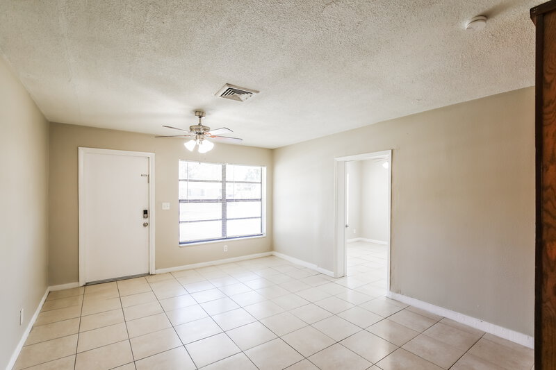 3,110/Mo, 841 NE 51st Court Deerfield Beach, FL 33064 Family Room View